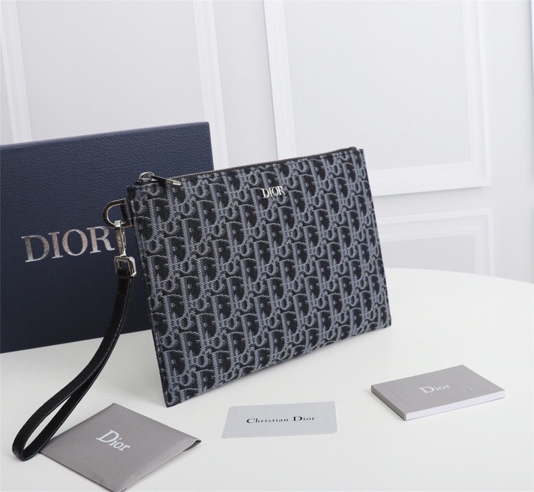 Christian Dior Clutch Bags